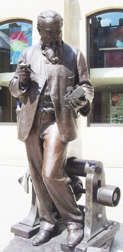 AMP_1119.jpg